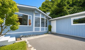 16219 LOWER HARBOR Rd #16, Brookings, OR 97415