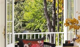 5404 Park Pl, Edina, MN 55424