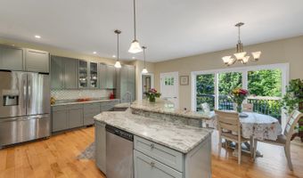 76 Curries Way, Brookfield, NH 03872