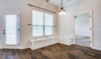 713 Westgate Dr, Aledo, TX 76008