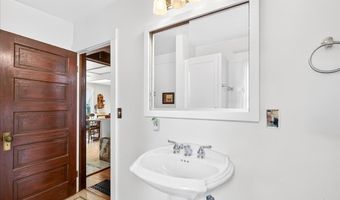 935 SPRINGHILL Dr, Albany, OR 97321