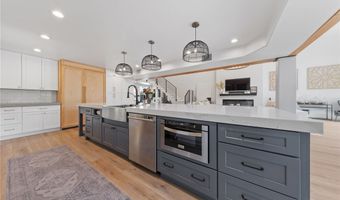 3021 Plaza De Monte, Las Vegas, NV 89102