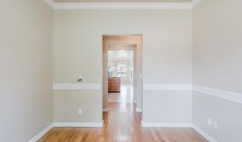 2202 Juniper Ave, Bentonville, AR 72713