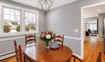 3 Pinetop Rd, Barrington, RI 02806