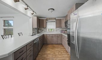1511 N Dryden Ave, Arlington Heights, IL 60004