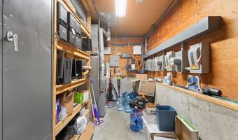 150 Burnside St, Cranston, RI 02910