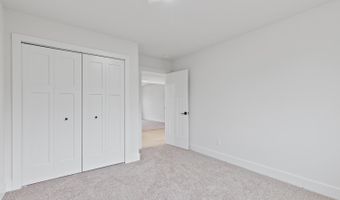 2004 Green Acres Dr, Adrian, MI 49221