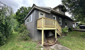 200 Caroline Ave, Altoona, PA 16602