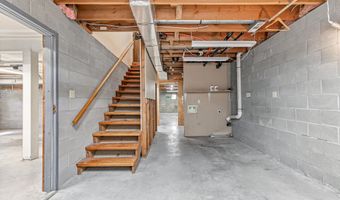 11597 Corp Ranch Rd, Ashland, OR 97520