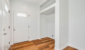 300 E Alhambra Rd D, Alhambra, CA 91801