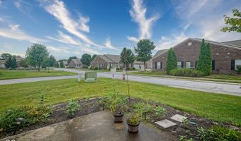 2511 Big Bear Ln 15, Indianapolis, IN 46217