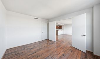 4600 DUKE St 1623, Alexandria, VA 22304