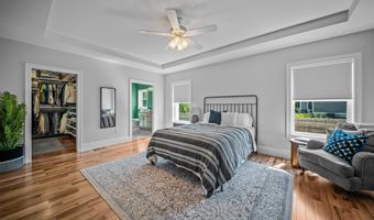 71 Signature Dr, Barrington, NH 03825