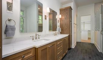 14 Red Knot Rd, Bluffton, SC 29910