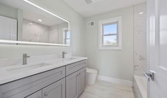 175 Brennan Concourse, Bayville, NJ 08721