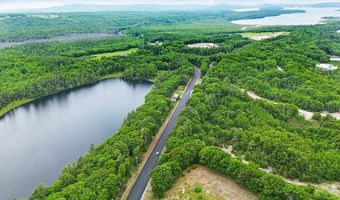 915 Augusta Rd, Belgrade, ME 04917