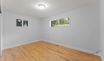 11825 SW BAKER St, Beaverton, OR 97008