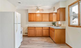 2111 3rd Ave SE, Austin, MN 55912