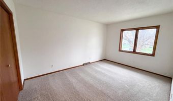 14012 Underclift St NW, Andover, MN 55304