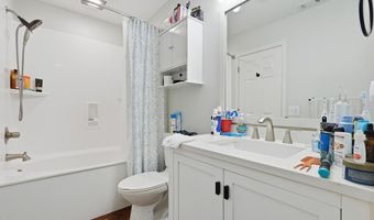 900 Brotherhood Rd C2, Beaufort, SC 29902