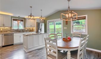 409 Shoreham Dr, Allison Park, PA 15101