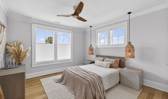 196 Portsmouth Way, Bald Head Island, NC 28461