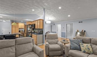 4 Hunters Run, North Providence, RI 02904