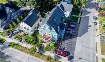 1291 Narragansett Blvd 4, Cranston, RI 02905