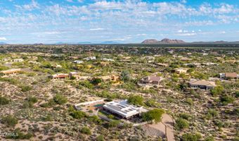 9225 E LAZYWOOD Pl, Carefree, AZ 85377