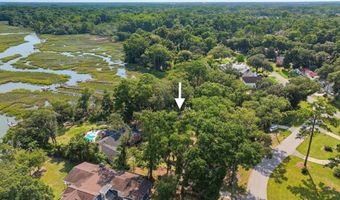 6114 Vaux Rd, Beaufort, SC 29906