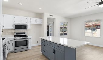 14 Mosaic, Aliso Viejo, CA 92656