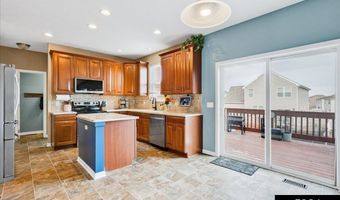 6456 Elm Hurst Dr, Papillion, NE 68157