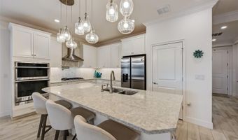 5413 WISHING ARCH Dr, Apollo Beach, FL 33572