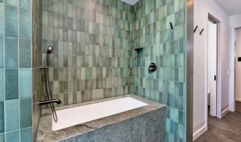 164 Edgewater Dr, Gilford, NH 03249