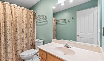 126 Deep Springs Dr, Bardstown, KY 40004
