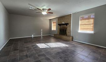 8208 NW 28th Ter, Bethany, OK 73008