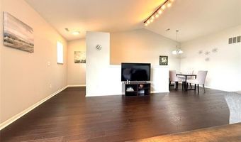 2916 Signature Blvd, Ann Arbor, MI 48103