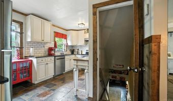 3569 Sandal Ln, Cincinnati, OH 45248