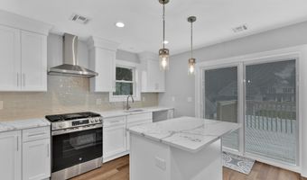 723 Monmouth Pkwy, North Middletown, NJ 07748