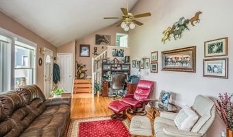 35364 SEARLS Ln, Astoria, OR 97103