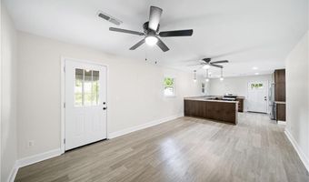 111 CARTER St, Auburn, AL 36830