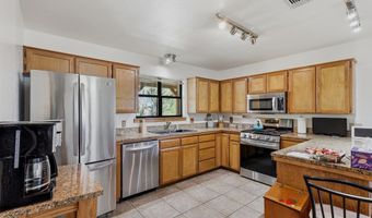 102 S Hackberry Dr, Alpine, TX 79830
