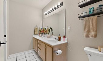 10700 Pinon Park Ct NW, Albuquerque, NM 87114