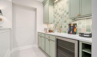 529 E Dominion Blvd, Columbus, OH 43214