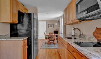 36 Whiting Farm Rd, Branford, CT 06405