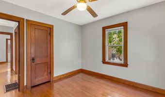 3400 Milton Dr, Alton, IL 62002