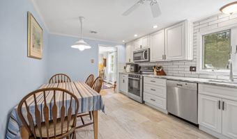 159 Haynes Rd, Avon, CT 06001