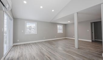 52 Hillside Ave, Bartlett, NH 03812