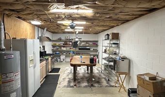 104 Lucky Ln, Andalusia, AL 36421