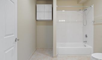 4415 ROBERTS Ave, Annandale, VA 22003